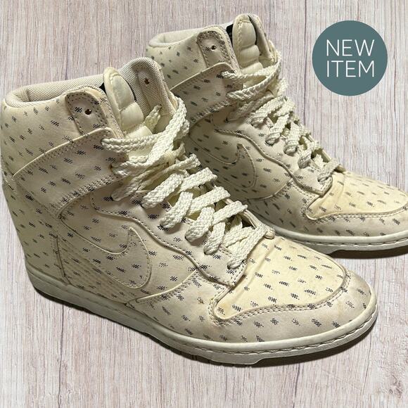 Nike Dunk Sky Hi Wedge Sneakers – Women’s 8.5 – Cream / Ivory – 543258-101 - Picture 3 of 8